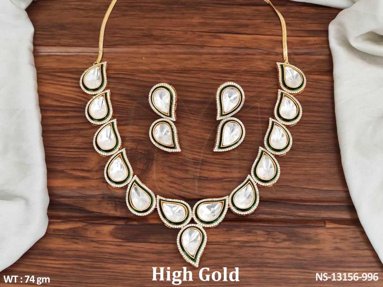 NS-13156-996-WHITE