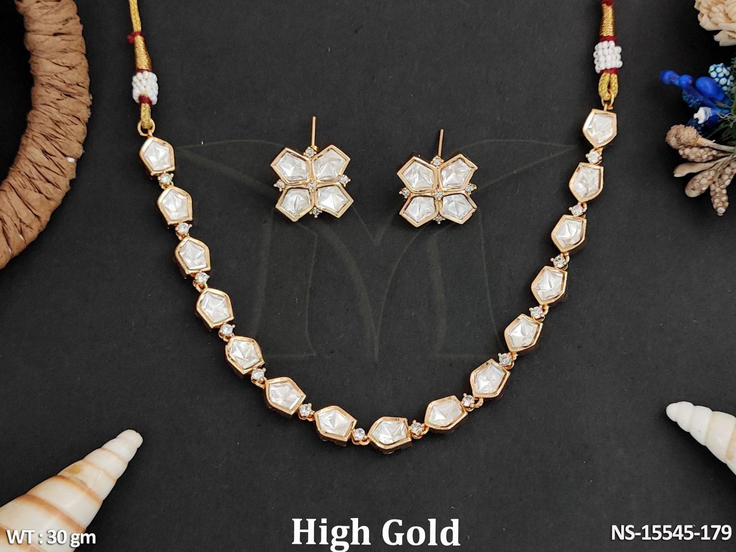 NS-15545-179-WHITE