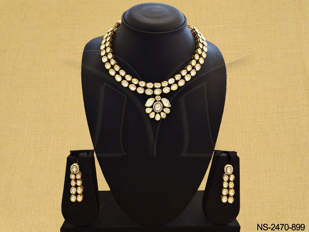 NS-2470-899-WHITE