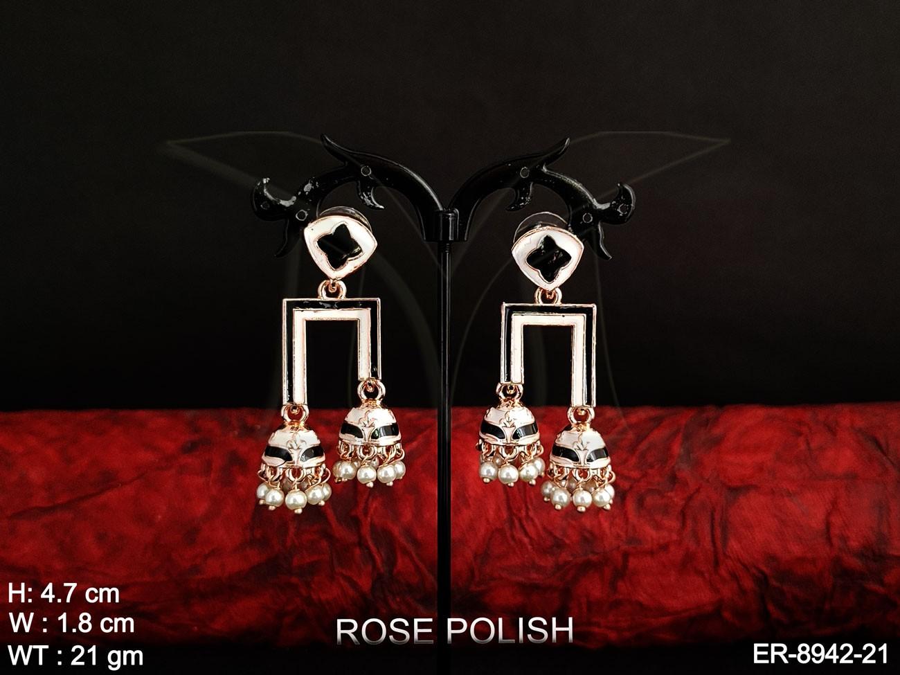 ER-8942-21-BLACK WHITE