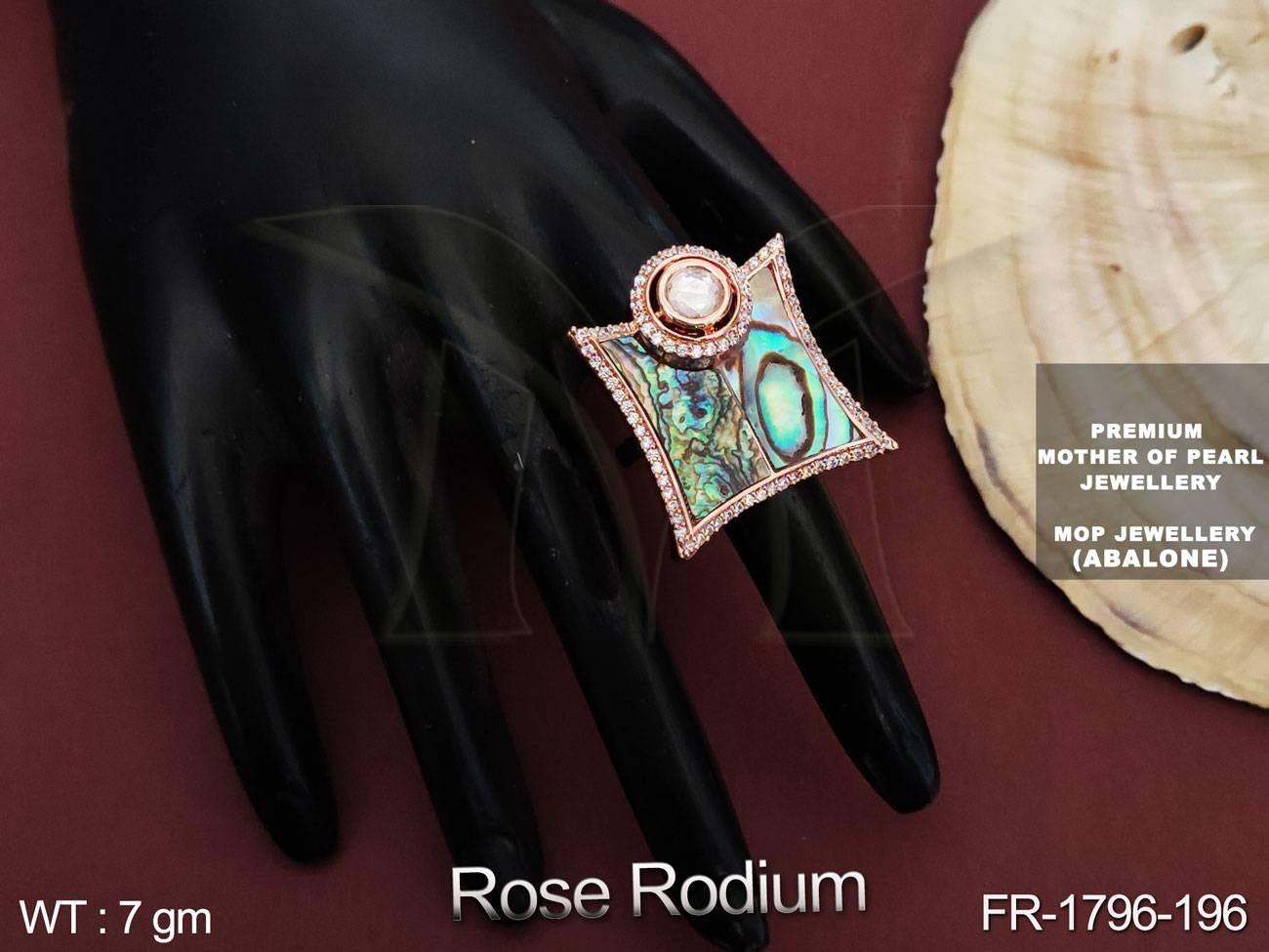 FR-1796-196-GREEN