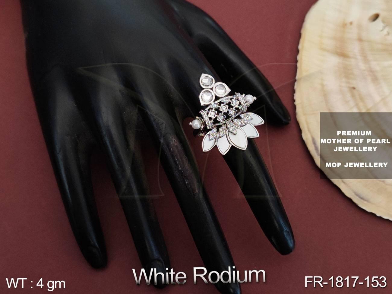 FR-1817-153-WHITE