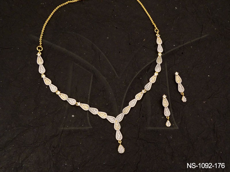 NS-1092-176-WHITE