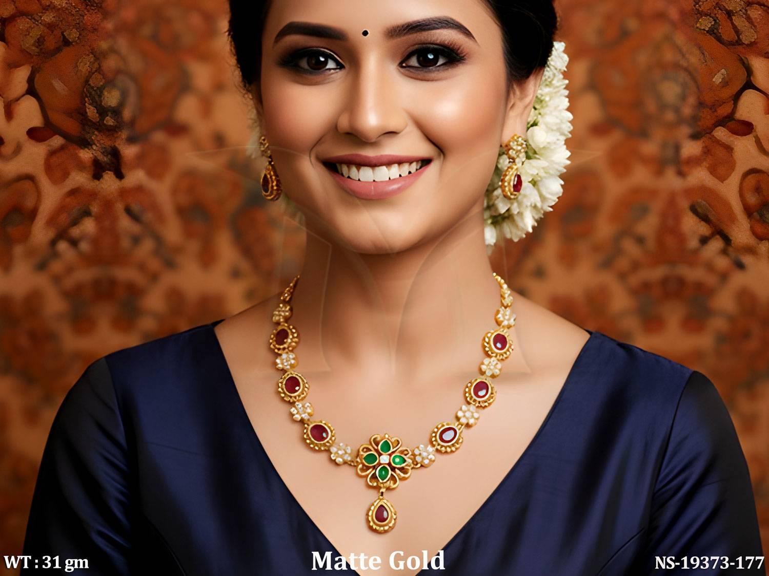 NS-19373-177-Ruby green white