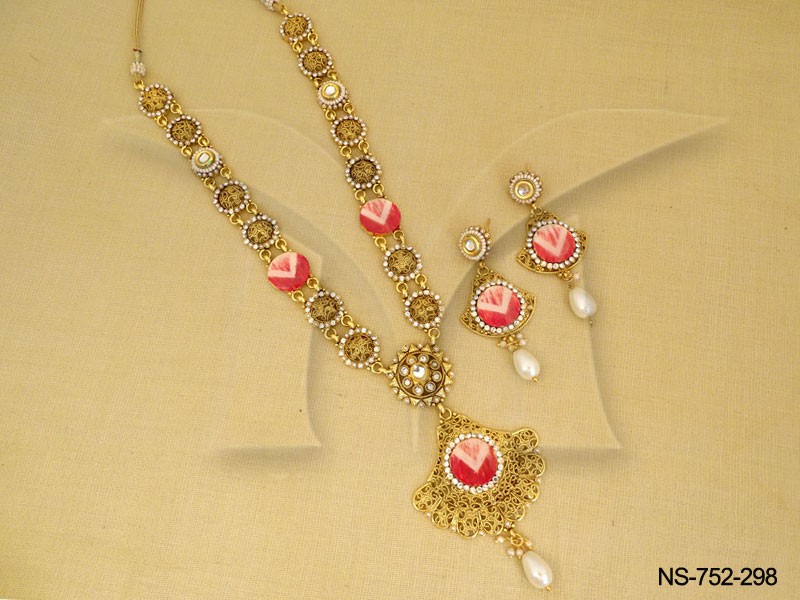 NS-752-298-PEARL