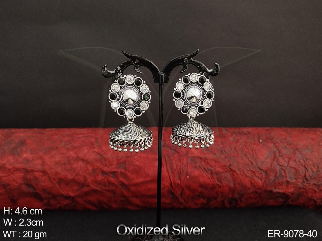 ER-9078-40-BLACK WHITE
