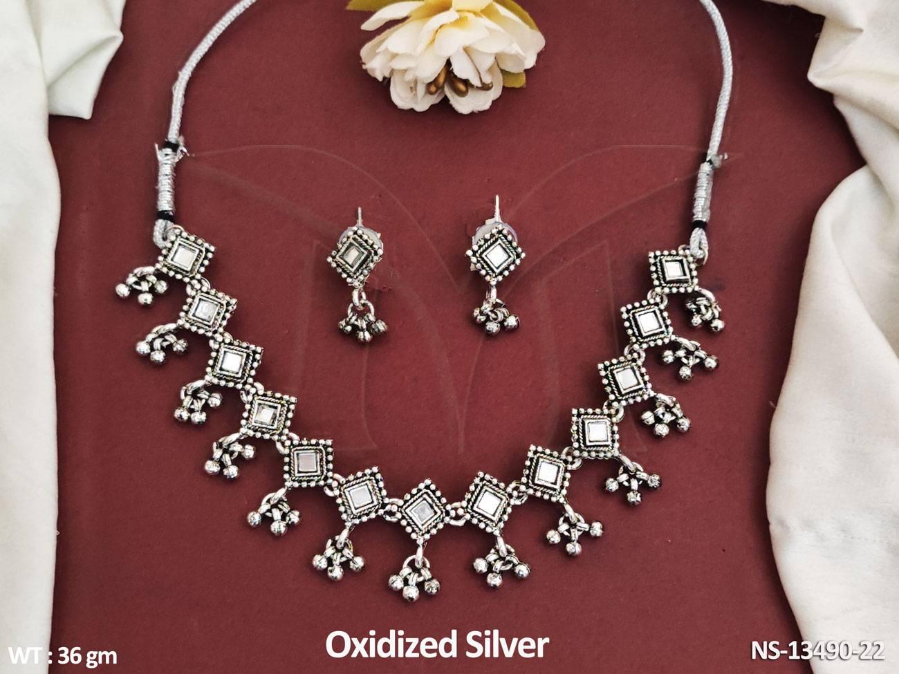 NS-13490-22-WHITE