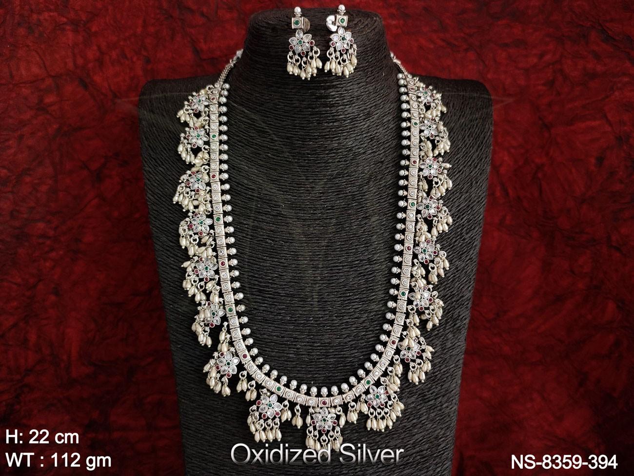 NS-8359-394-Ruby green white