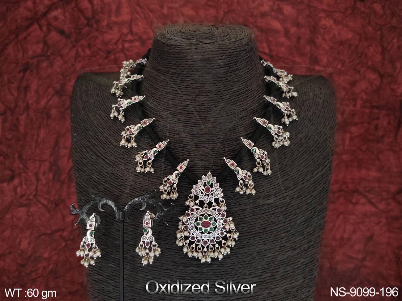NS-9099-196-Ruby green white