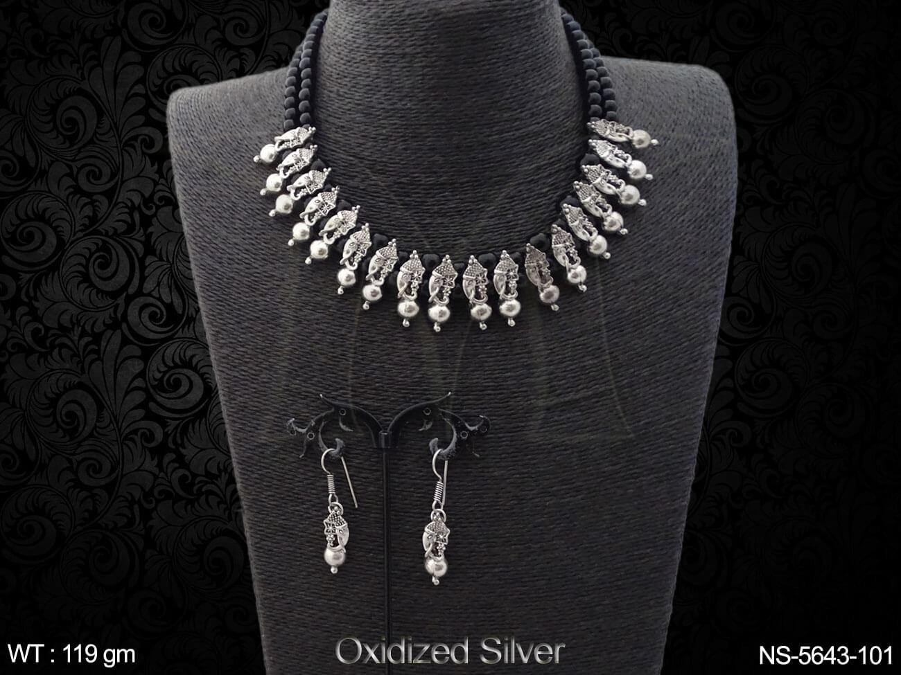 NS-5643-101-BLACK