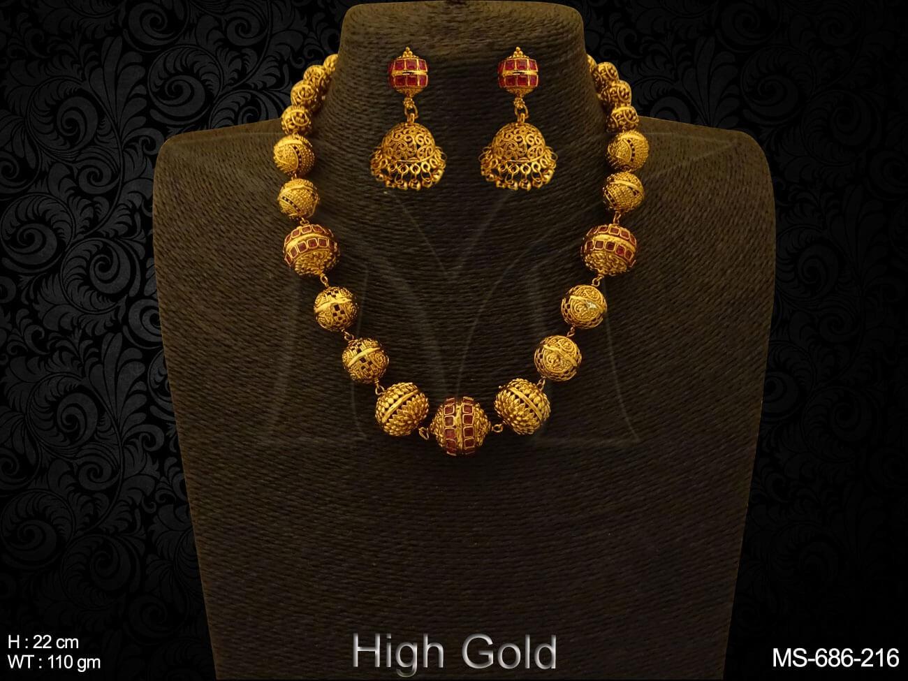 MS-686-216-RUBY