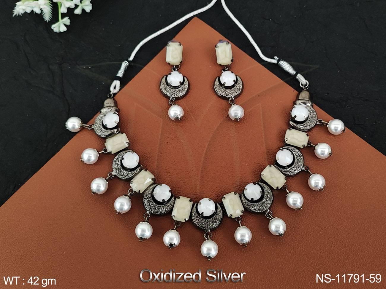 NS-11791-59-WHITE
