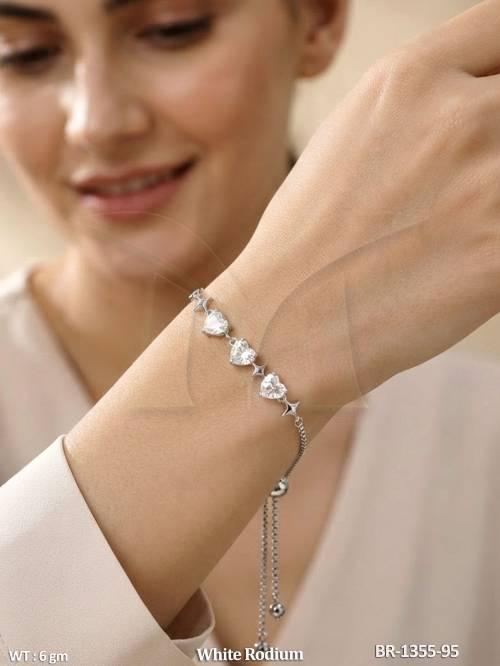 romantic-crystal-heart-designer-bracelet