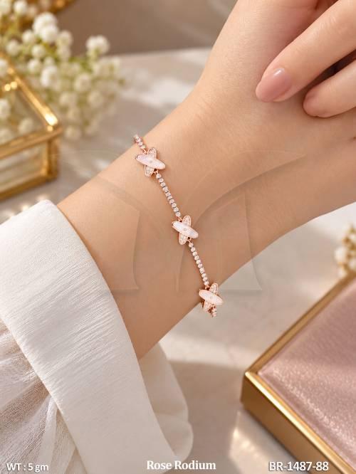 Elegant Rose Rodium Full Stone Chain Bracelet