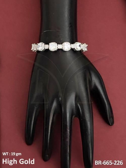 BR-665-226-WHITE