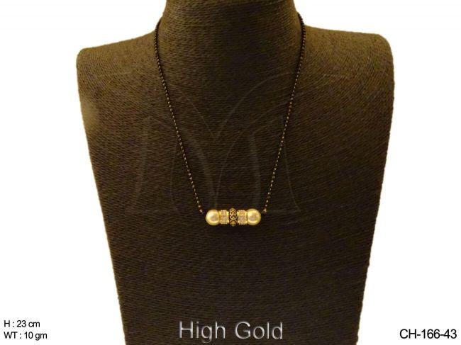 dual sided style mangalsutra chain detail