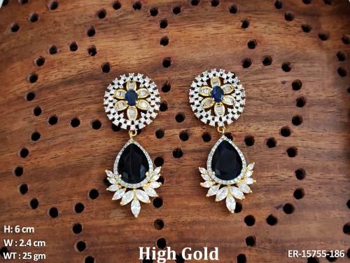 beautiful-cz-ad-stone-high-gold-polish-fancy-design-earrings-