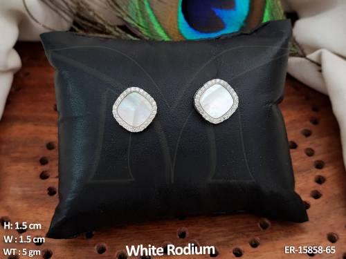 ER-15858-65-WHITE