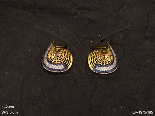 shell cover stud style ad earrings
