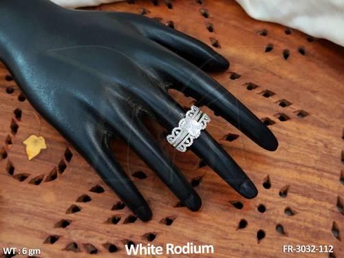 FR-3032-112-WHITE