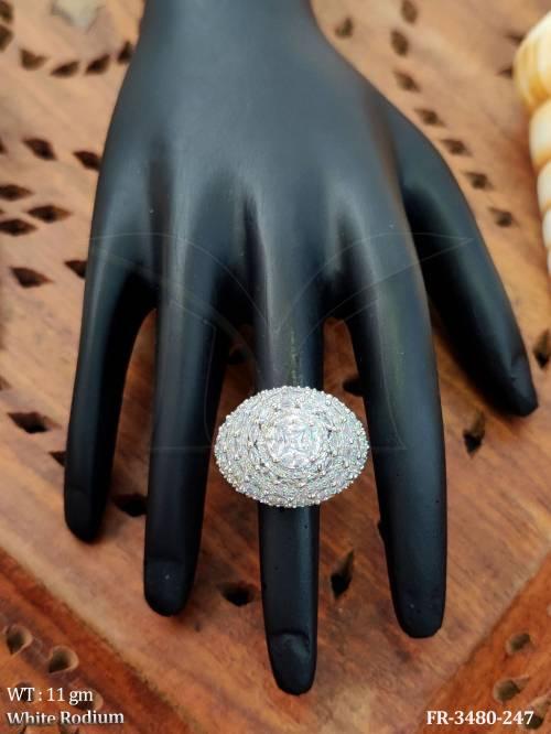 american-diamond-heavy-look-cocktail-finger-ring