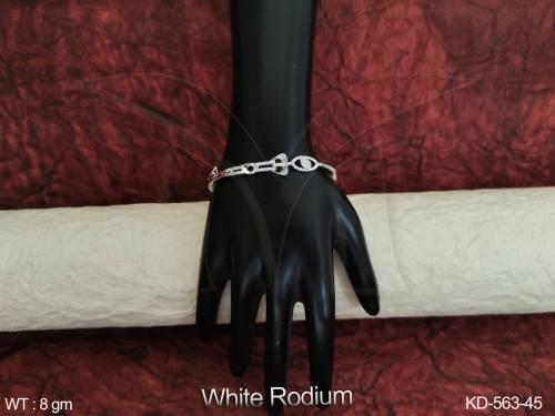 KD-563-45-WHITE