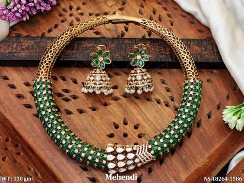 beautiful-designer-mehendi-polish-full-stone-short-necklace-set-