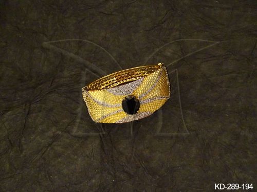 oval stone  ad kada detail