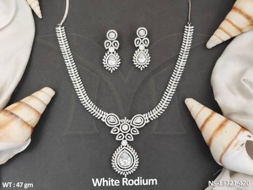 NS-13721-420-WHITE