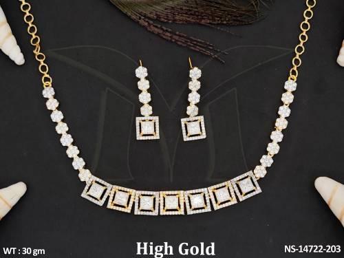 american-diamond-fancy-design-high-gold-polish-necklace-set