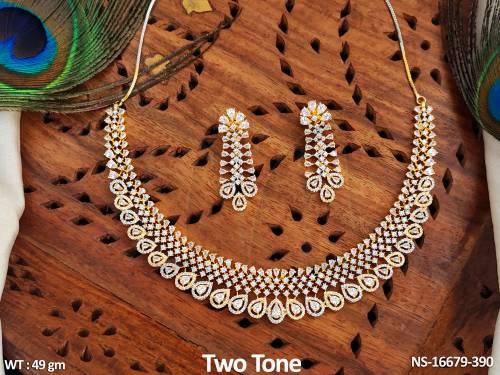 NS-16679-390-WHITE