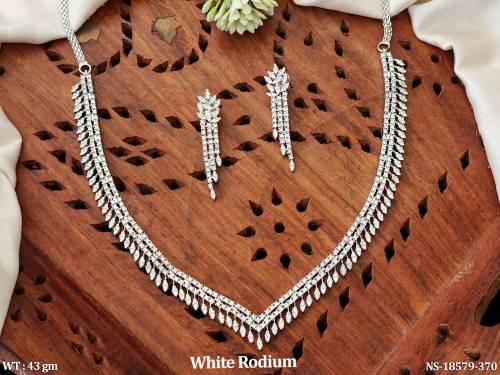 NS-18579-370-WHITE