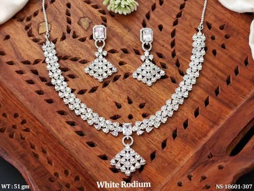 NS-18601-307-WHITE
