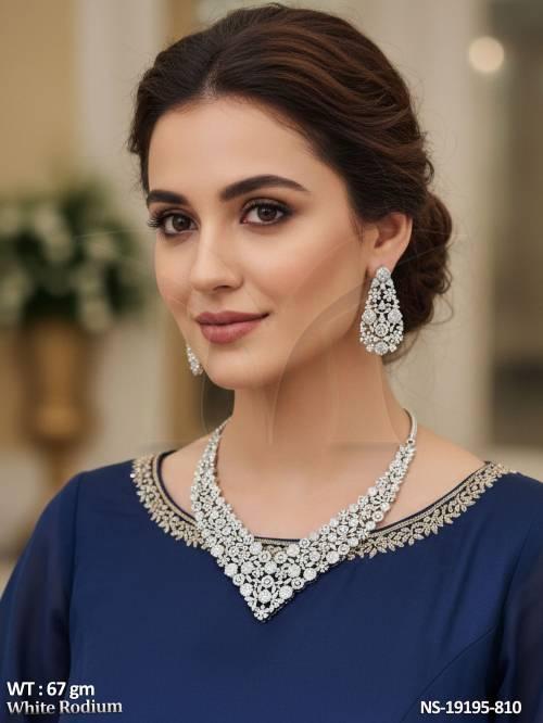 luxury-bridal-statement-necklace-with-earrings-