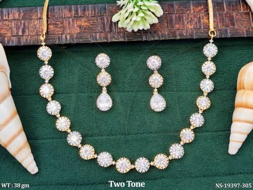 NS-19397-305-WHITE