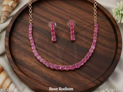 elegant-american-diamond-necklace-set-with-classic-stone-pattern