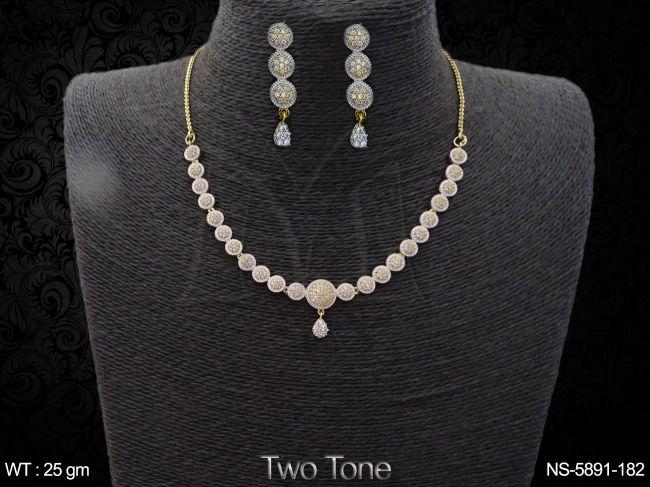 NS-5891-182-WHITE