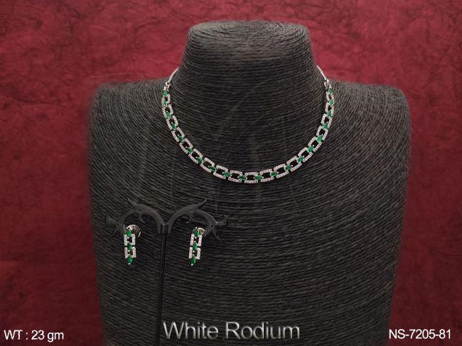 NS-7205-81-green white