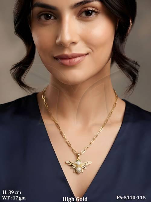 luxury-high-gold-designer-bee-pendant-chain-for-women