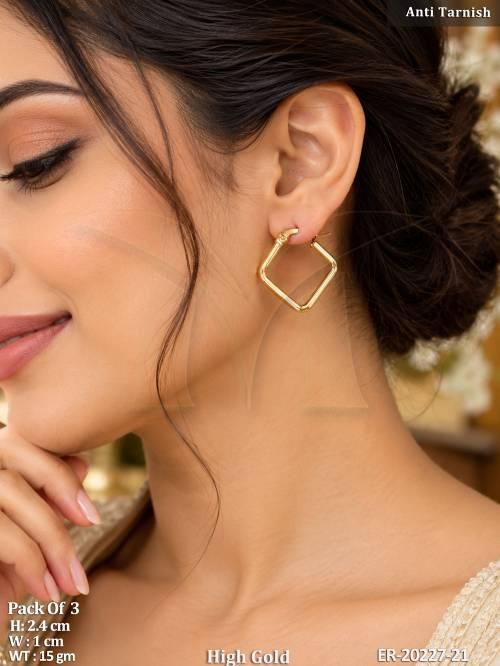 trendy-square-shape-high-gold-earrings-for-women