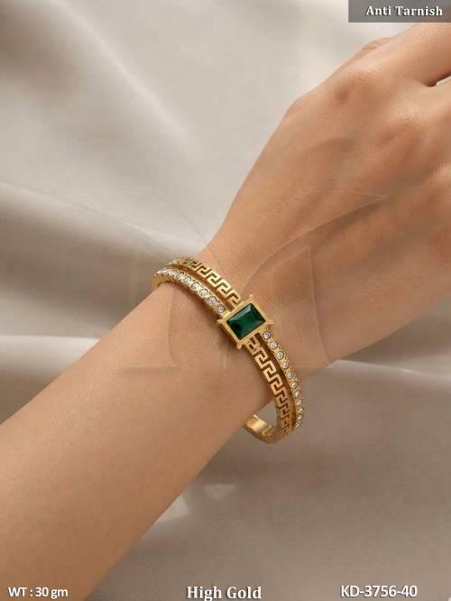 Emerald Green Stone Geometric Designer Kada