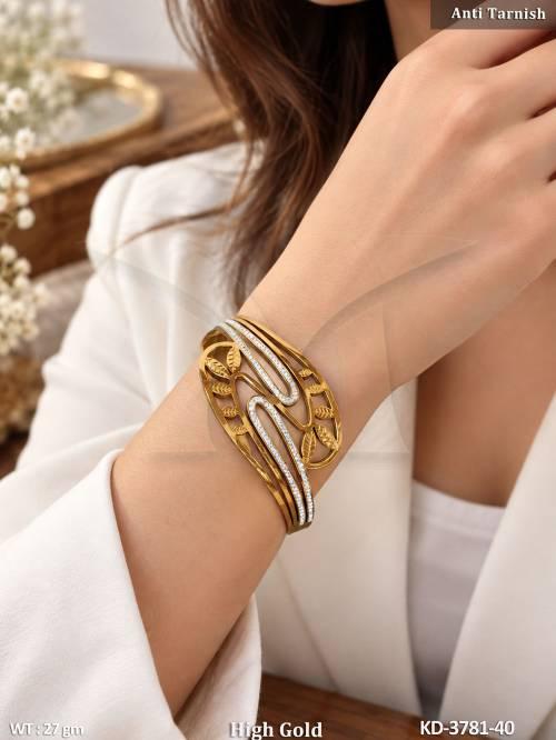 fancy-designer-ad-leaf-kada-with-high-gold-polish