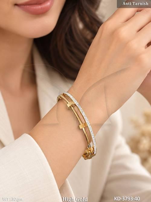 Elegant American Diamond Open Bar Kada