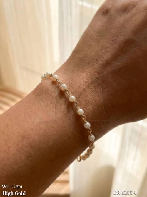 Anti Tarnish Pearl Link Bracelet Premium Designer Jewelry Piece