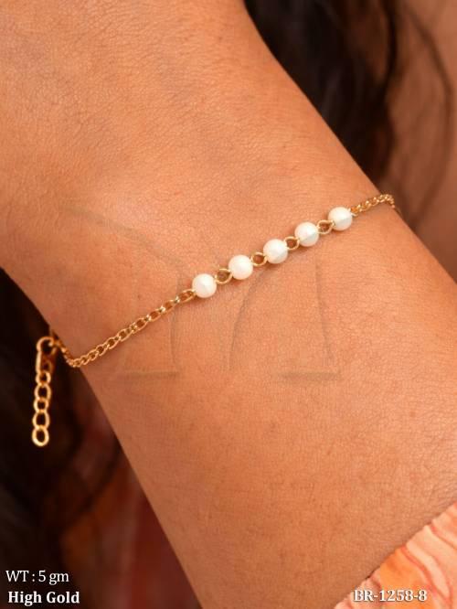 stylish-pearl-beaded-bracelet-modern-trendy-jewelry-accessory-design