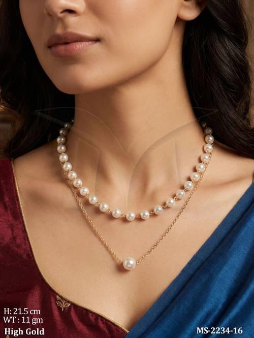 Classic Pearl Choker Necklace with Pendant Fashion Accessory Style