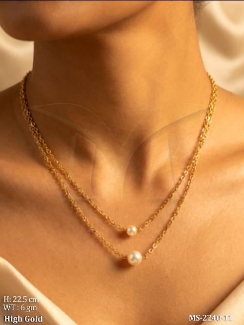 classic-pearl-drop-layer-necklace-modern-fashion-jewelry-piece
