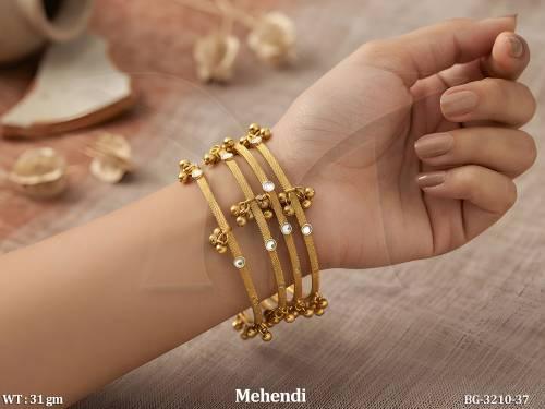 Mehendi Polish Ghungroo Antique Bangles for Women