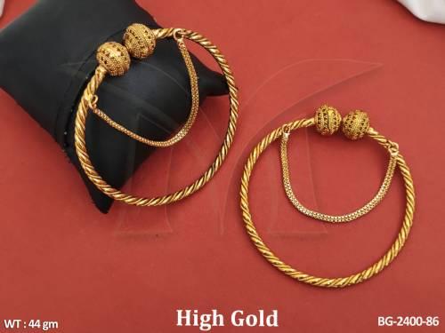 Plain Gold Design High Gold Polish Designer Wear Antique Bangles Set Of 2
