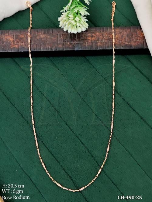 modern-minimal-chain-necklace-for-women